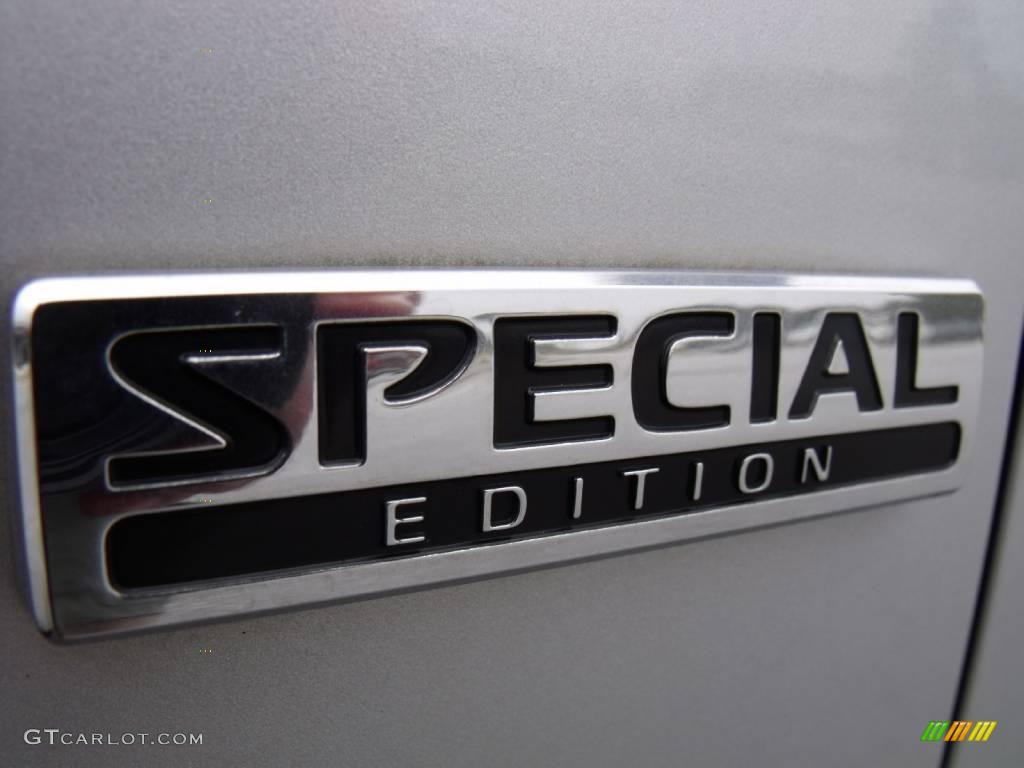 2006 Sentra 1.8 S Special Edition - Brilliant Aluminum Metallic / Charcoal photo #10