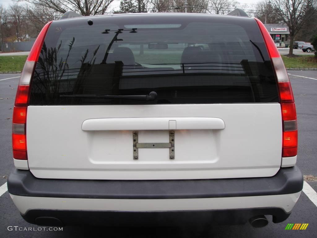 2000 V70 XC AWD - White / Light Taupe/Taupe photo #5