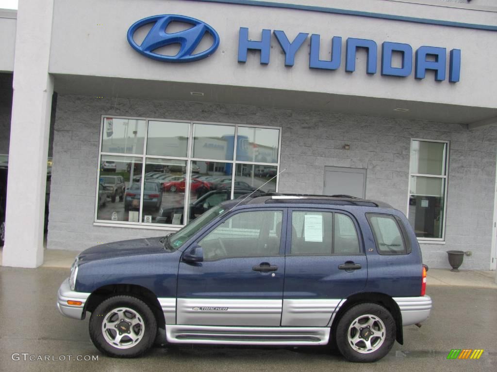 2001 Tracker LT Hardtop 4WD - Dark Blue Metallic / Medium Gray photo #3