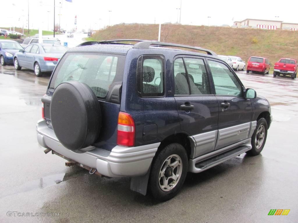 2001 Tracker LT Hardtop 4WD - Dark Blue Metallic / Medium Gray photo #5
