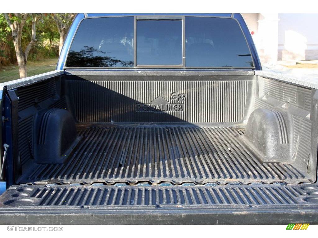 2001 Silverado 2500HD LS Crew Cab 4x4 - Indigo Blue Metallic / Tan photo #19