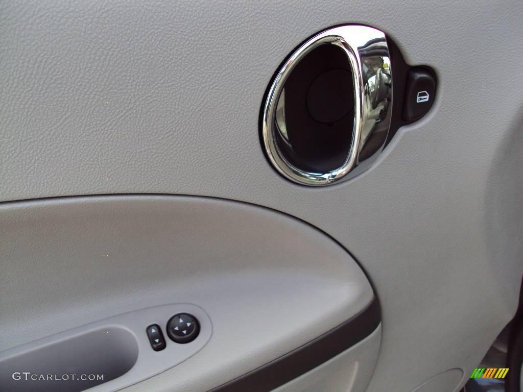 2008 HHR LT - Dark Gray Metallic / Gray photo #18