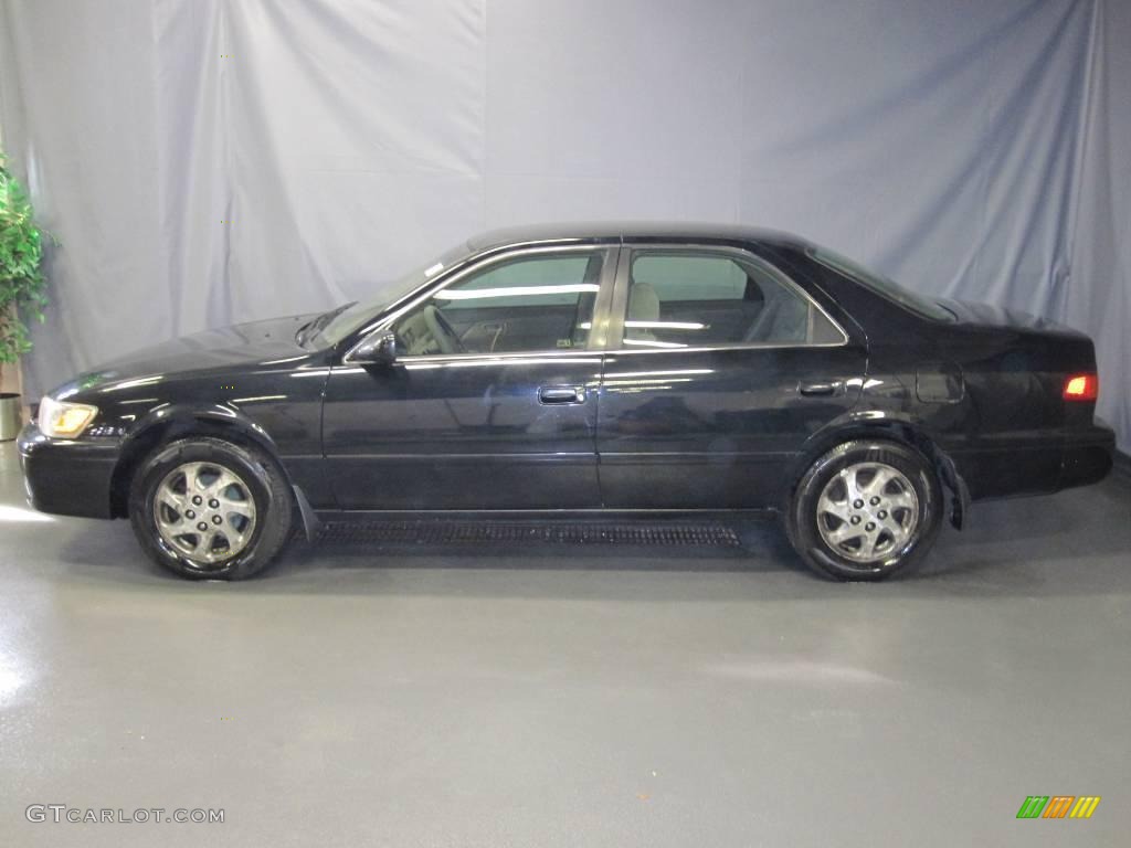 2000 Camry LE V6 - Black / Oak photo #2