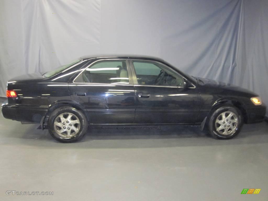 2000 Camry LE V6 - Black / Oak photo #4