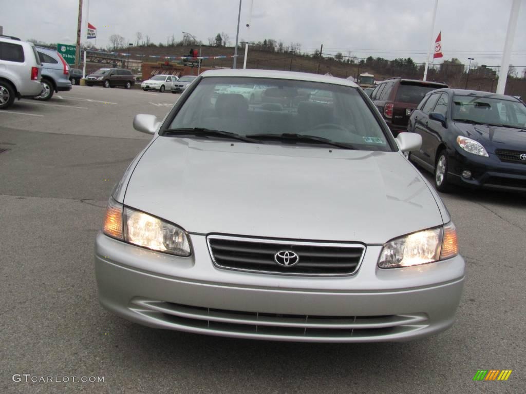 2000 Camry LE - Lunar Mist Metallic / Gray photo #10