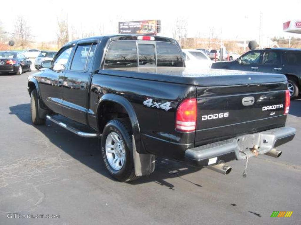 2004 Dakota Sport Quad Cab 4x4 - Black / Dark Slate Gray photo #19