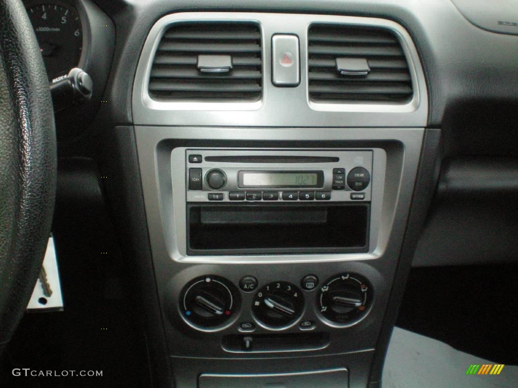 2005 Impreza 2.5 RS Sedan - Platinum Silver Metallic / Black photo #5