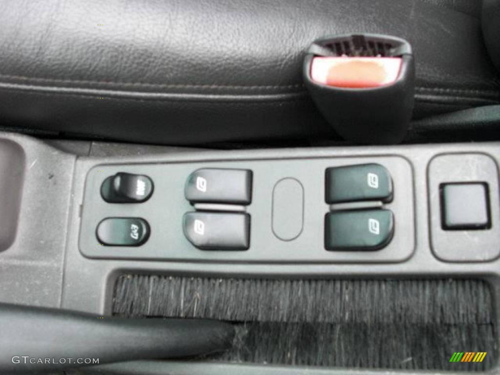 2003 9-3 SE Convertible - Black / Charcoal Grey photo #16