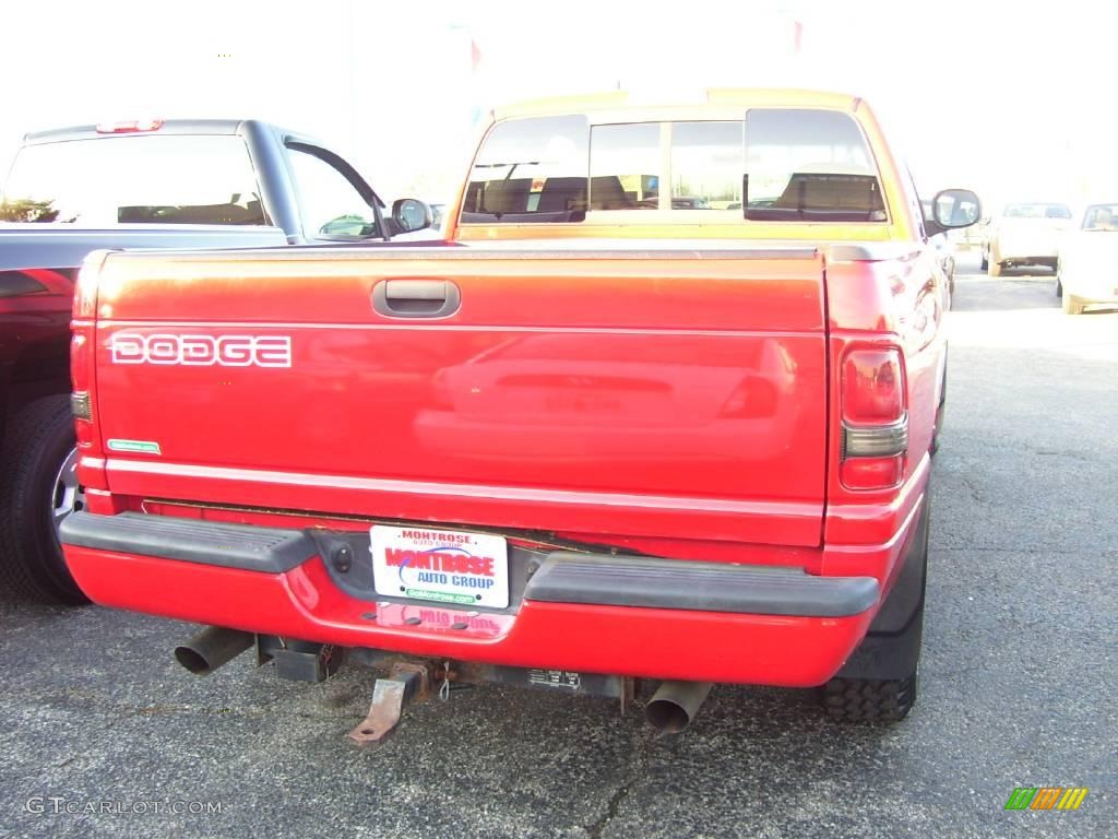 1999 Ram 1500 Sport Extended Cab - Flame Red / Agate Black photo #2