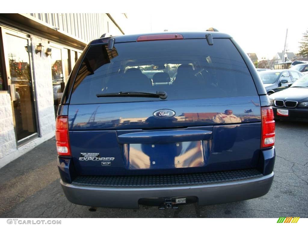 2004 Explorer XLT 4x4 - Dark Blue Pearl Metallic / Graphite photo #5
