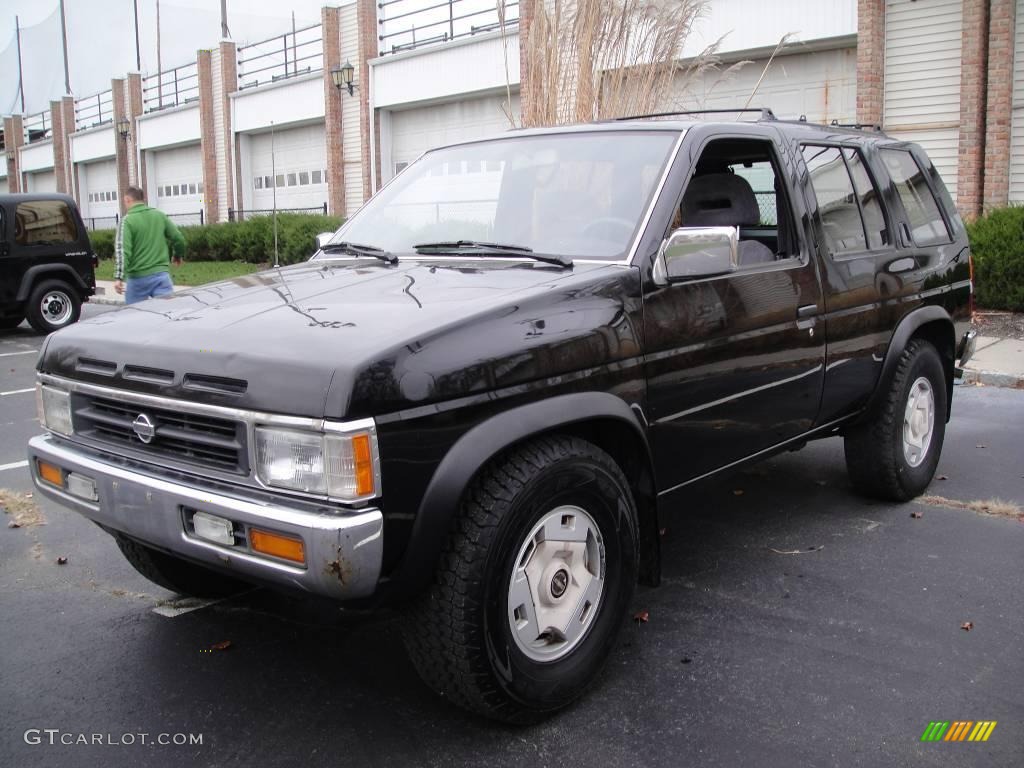 1995 Nissan pathfinder se specs