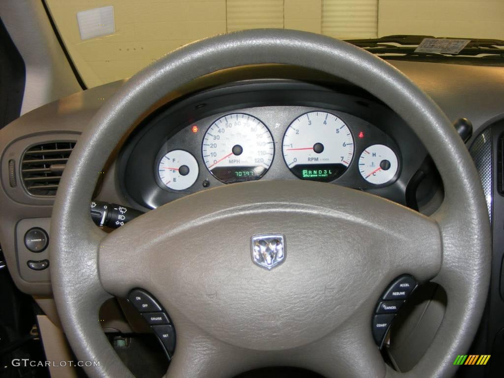 2006 Caravan SXT - Brilliant Black / Dark Khaki/Light Graystone photo #8