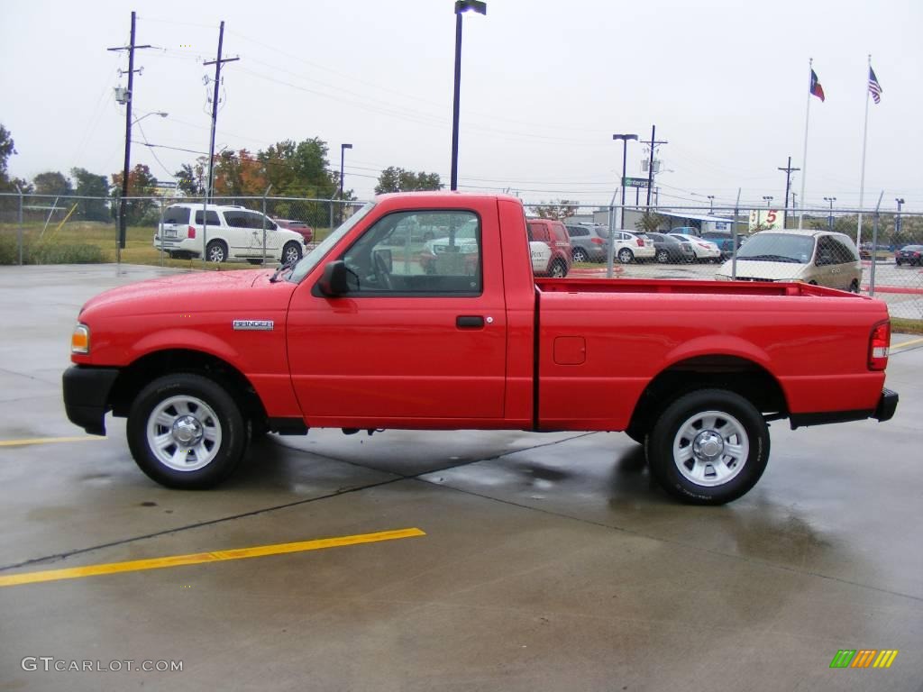 2007 Ranger XLT Regular Cab - Torch Red / Medium Dark Flint photo #6