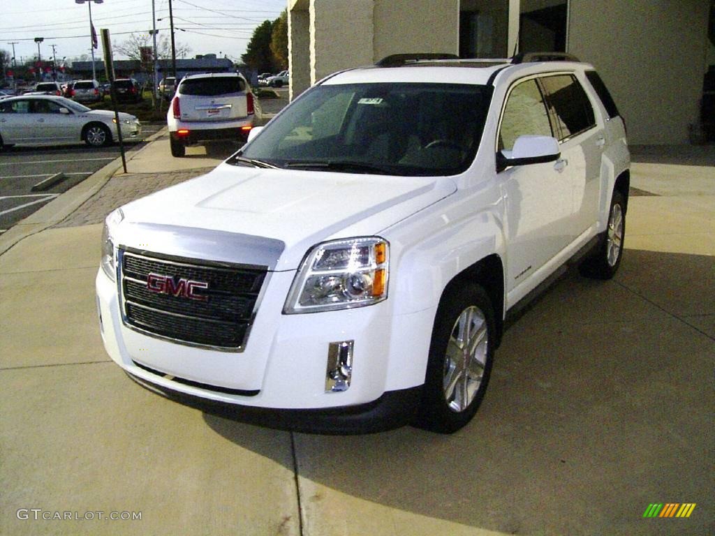 2010 Terrain SLE - Summit White / Light Titanium photo #1