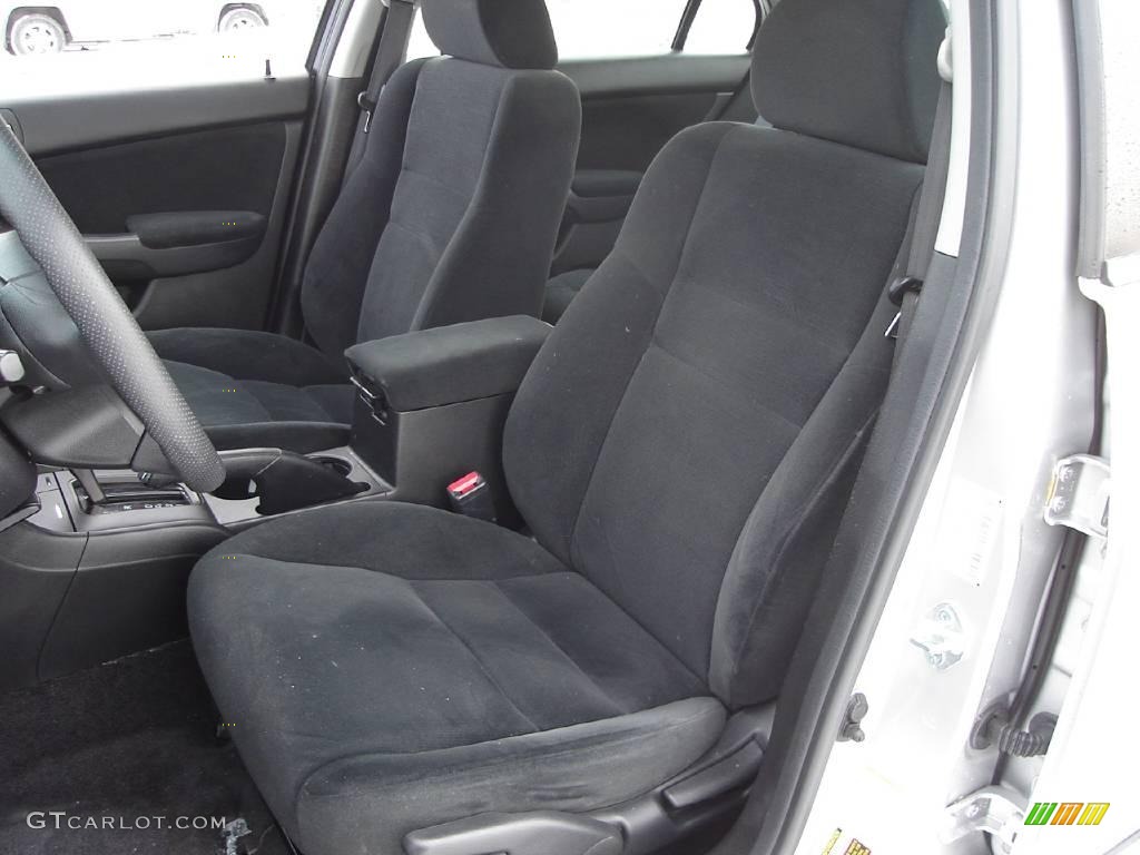 2006 Accord LX Sedan - Alabaster Silver Metallic / Black photo #10