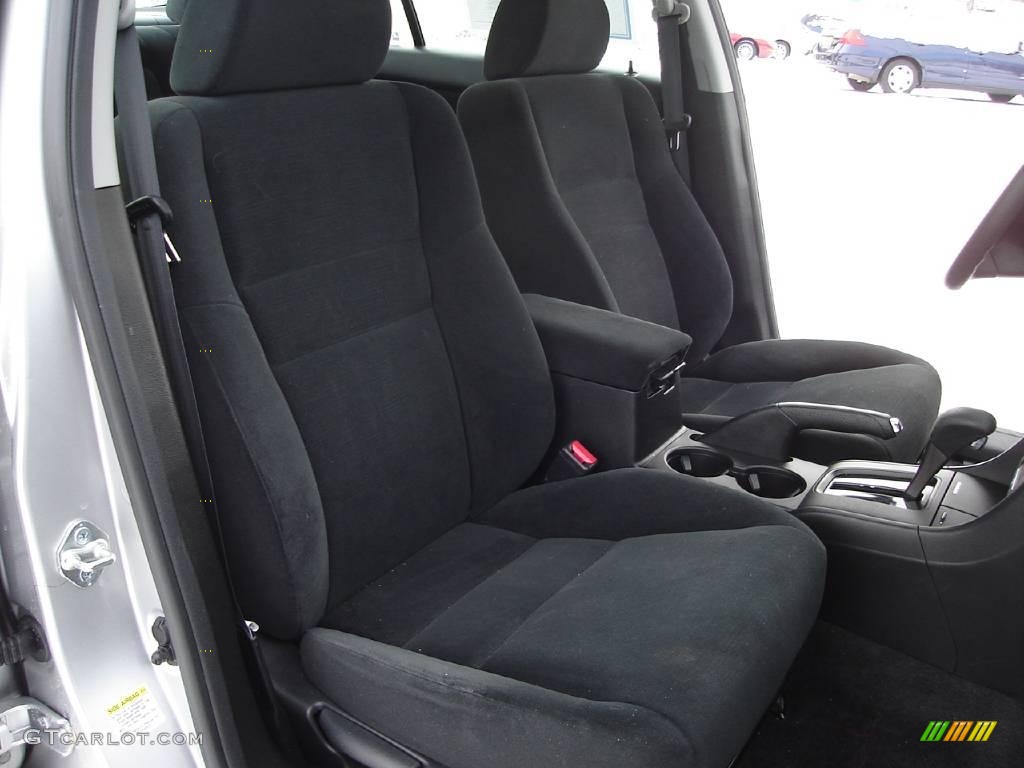 2006 Accord LX Sedan - Alabaster Silver Metallic / Black photo #11