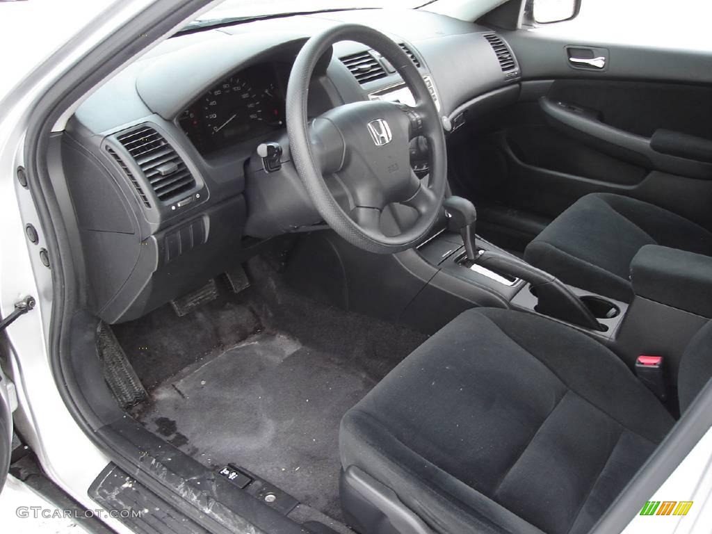 2006 Accord LX Sedan - Alabaster Silver Metallic / Black photo #17