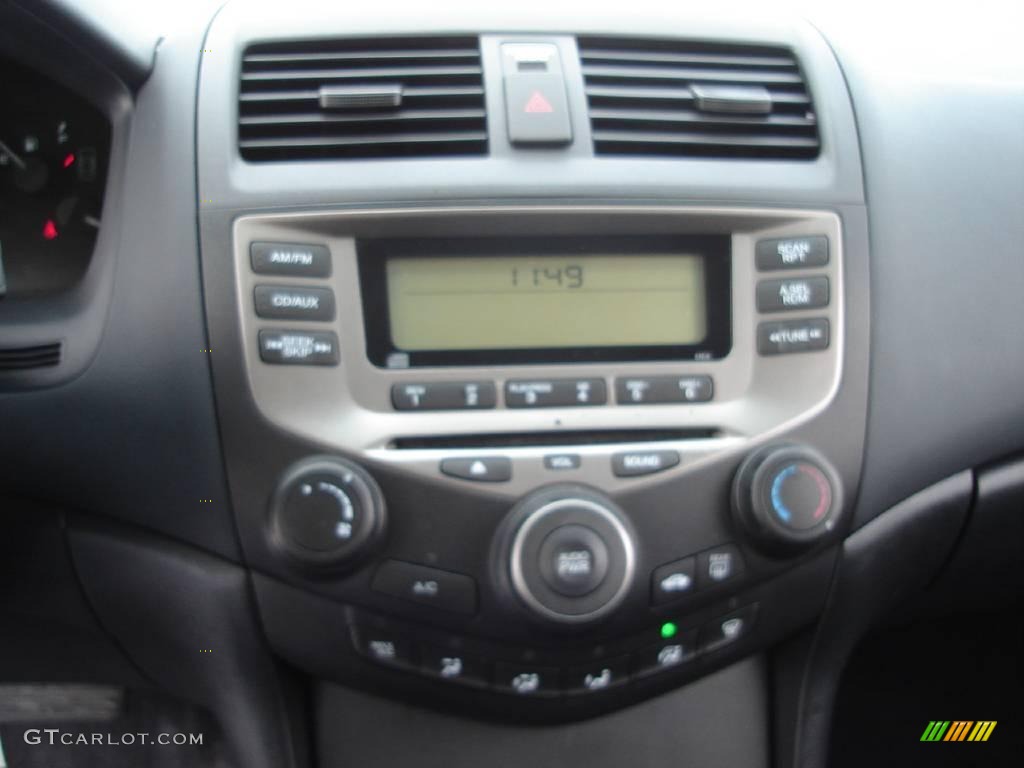 2006 Accord LX Sedan - Alabaster Silver Metallic / Black photo #20