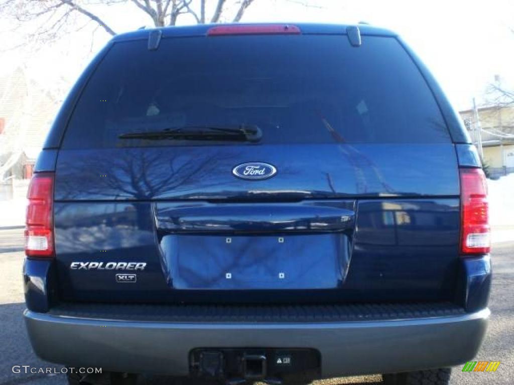 2004 Explorer XLT 4x4 - Dark Blue Pearl Metallic / Graphite photo #18