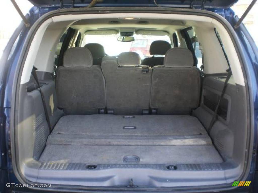2004 Explorer XLT 4x4 - Dark Blue Pearl Metallic / Graphite photo #20