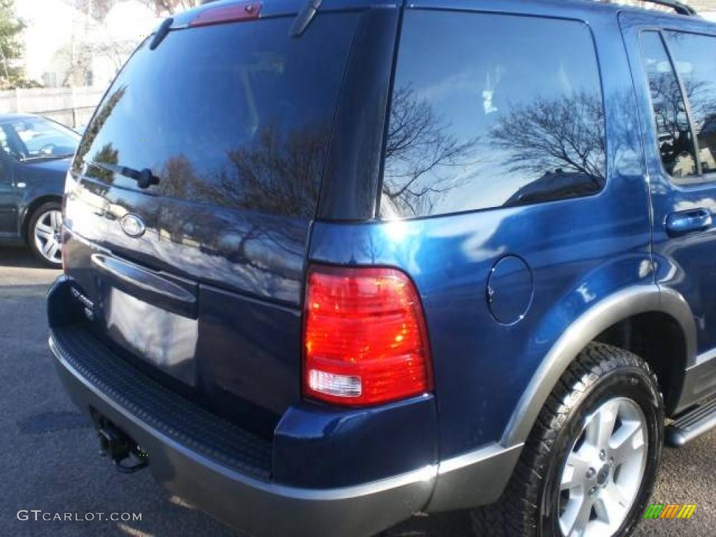 2004 Explorer XLT 4x4 - Dark Blue Pearl Metallic / Graphite photo #47