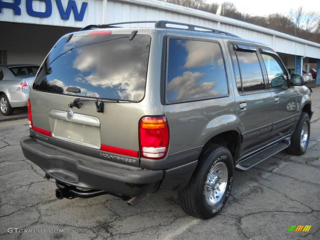 2000 Mountaineer V8 AWD - Spruce Green Metallic / Medium Graphite photo #2