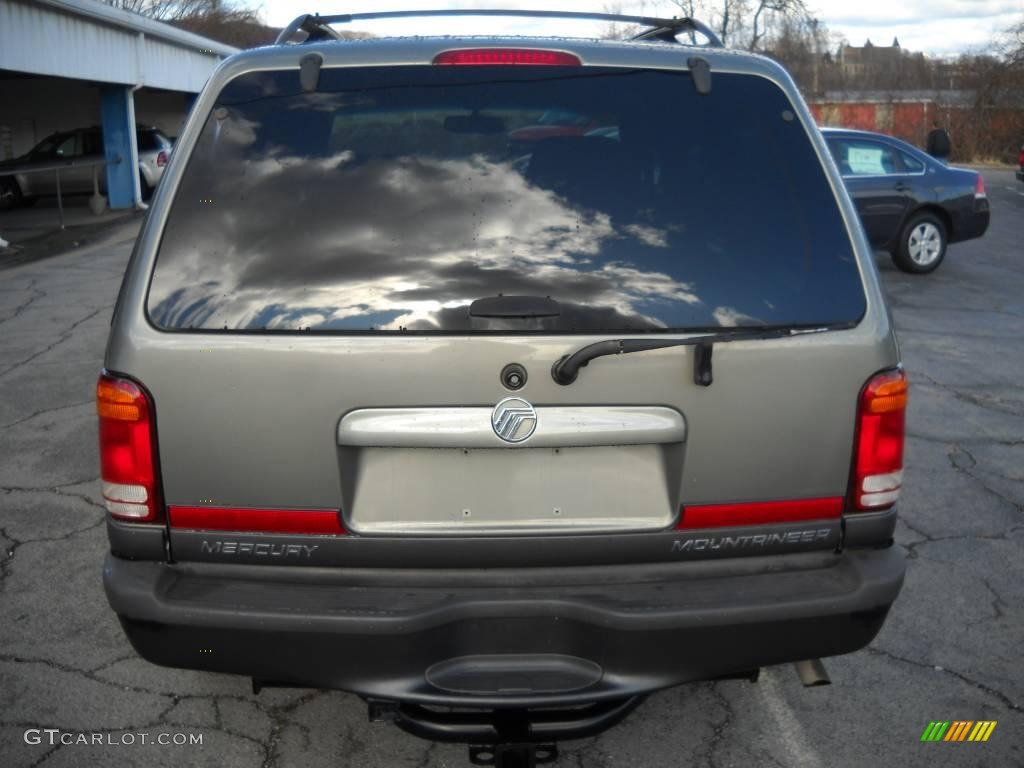 2000 Mountaineer V8 AWD - Spruce Green Metallic / Medium Graphite photo #3