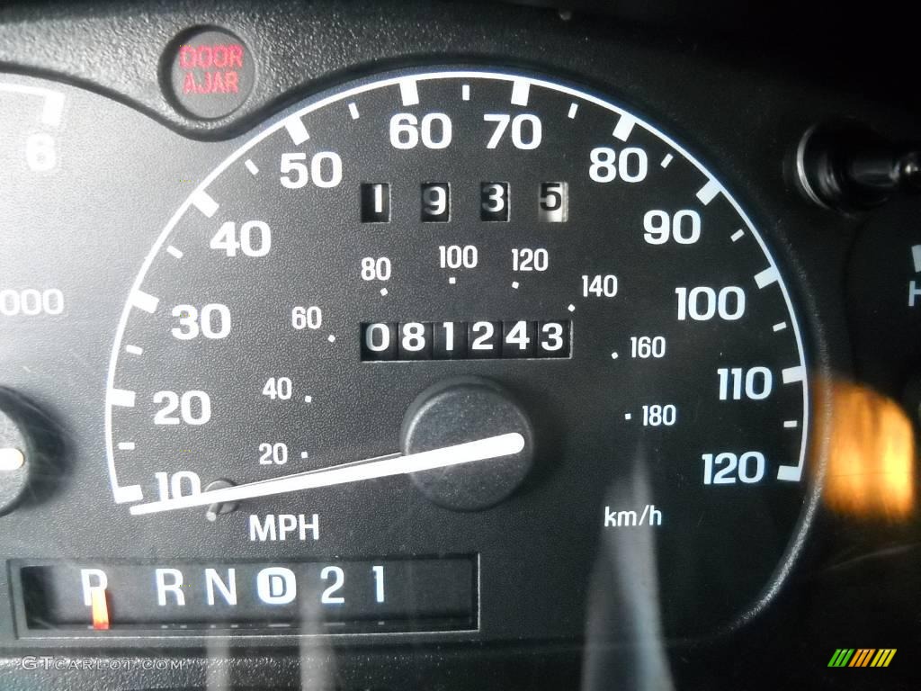 2000 Mountaineer V8 AWD - Spruce Green Metallic / Medium Graphite photo #25