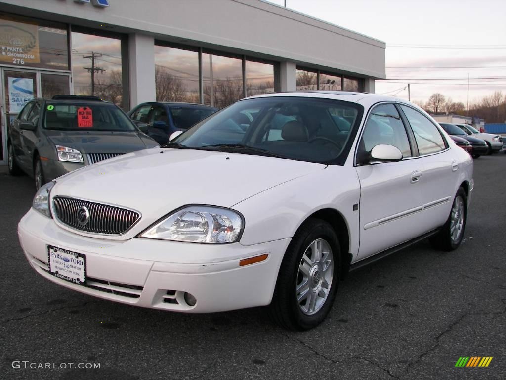 2004 Sable LS Premium Sedan - Vibrant White / Medium Graphite photo #1