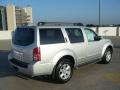 Silver Lightning - Pathfinder SE 4x4 Photo No. 6