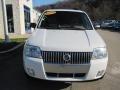 Oxford White - Mariner Luxury 4WD Photo No. 4
