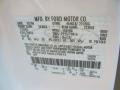 Oxford White - Mariner Luxury 4WD Photo No. 14