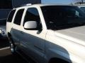 White Diamond - Escalade AWD Photo No. 2