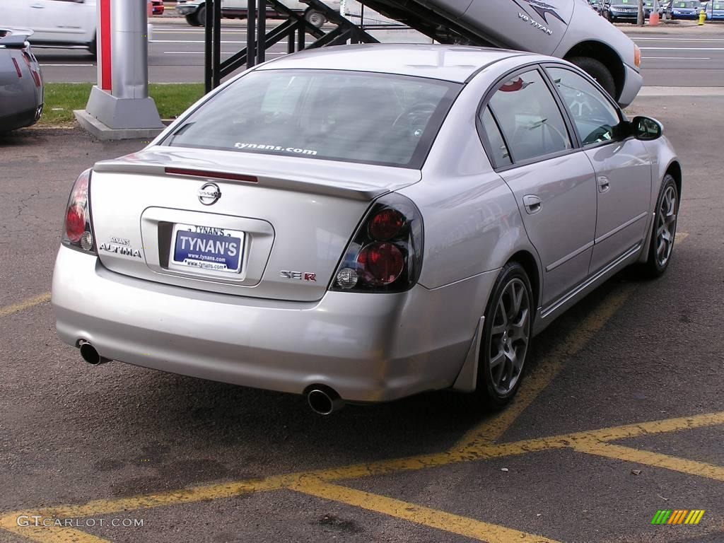 2006 Altima 3.5 SE-R - Sheer Silver Metallic / Charcoal/Red photo #6