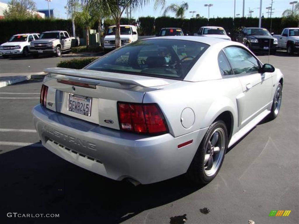 2003 Mustang GT Coupe - Silver Metallic / Dark Charcoal photo #12