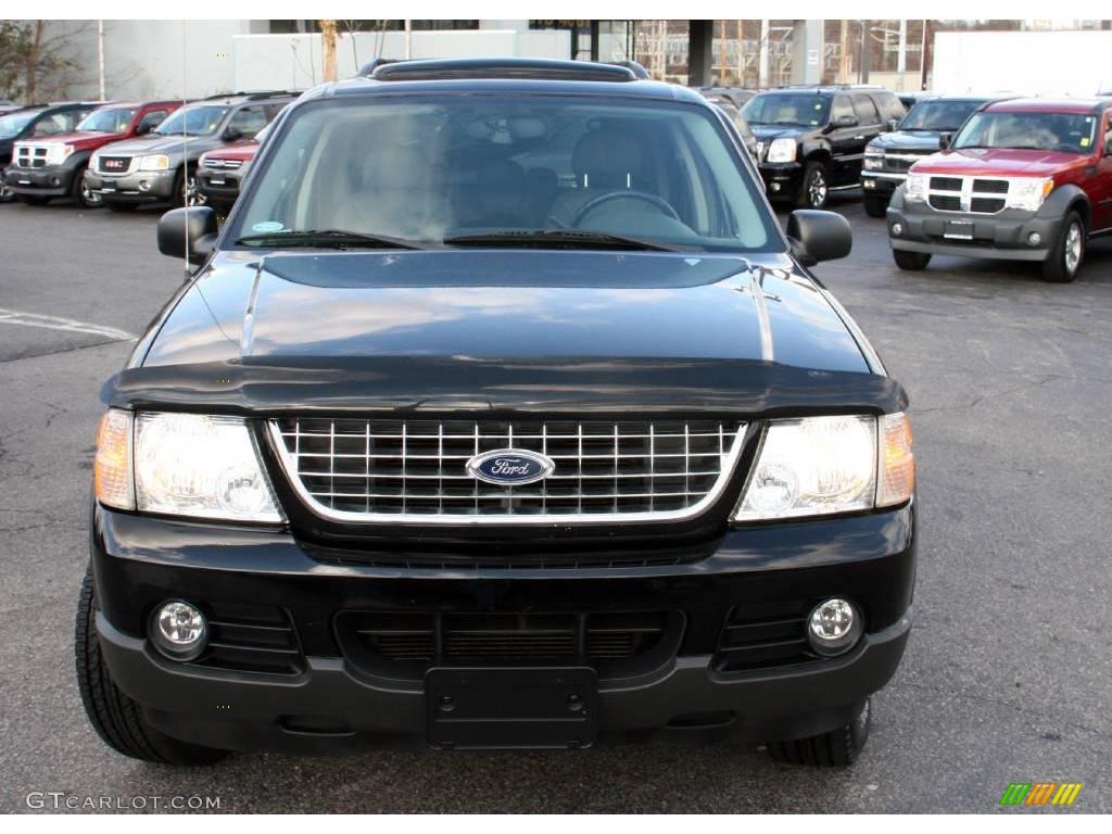 2003 Explorer XLT 4x4 - Black / Graphite Grey photo #2