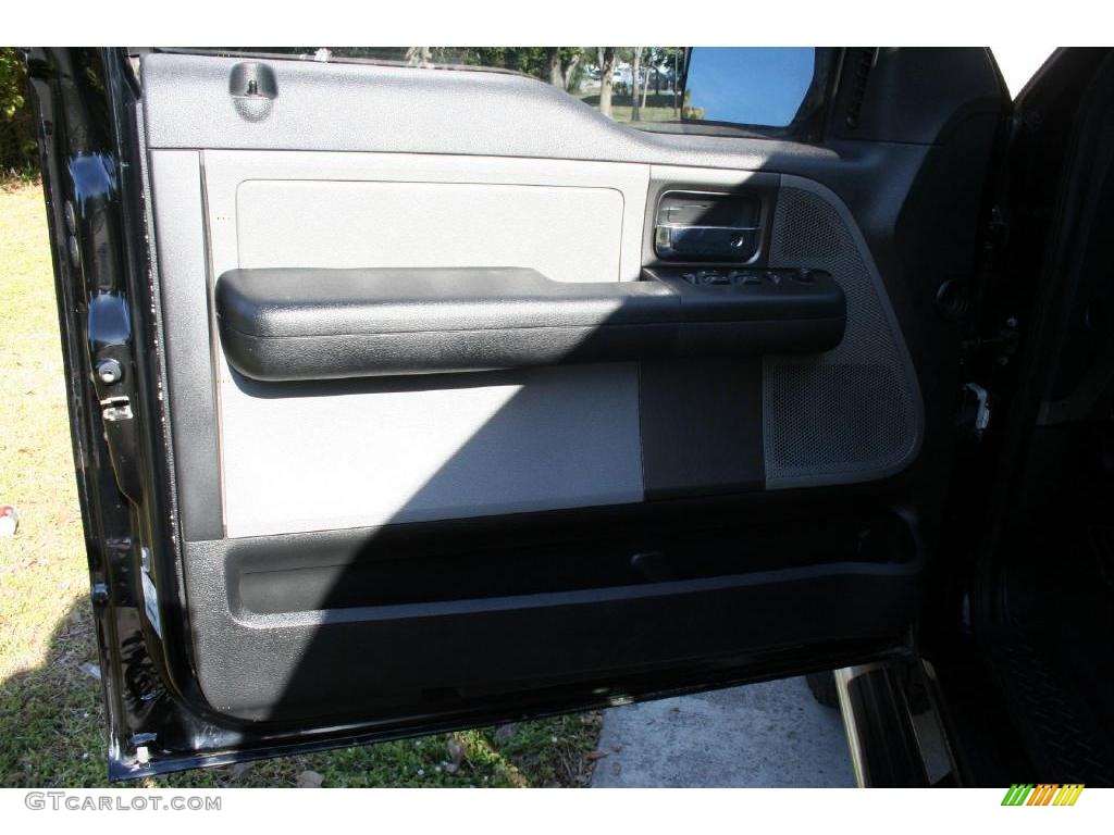2005 F150 FX4 SuperCab 4x4 - Black / Black photo #31