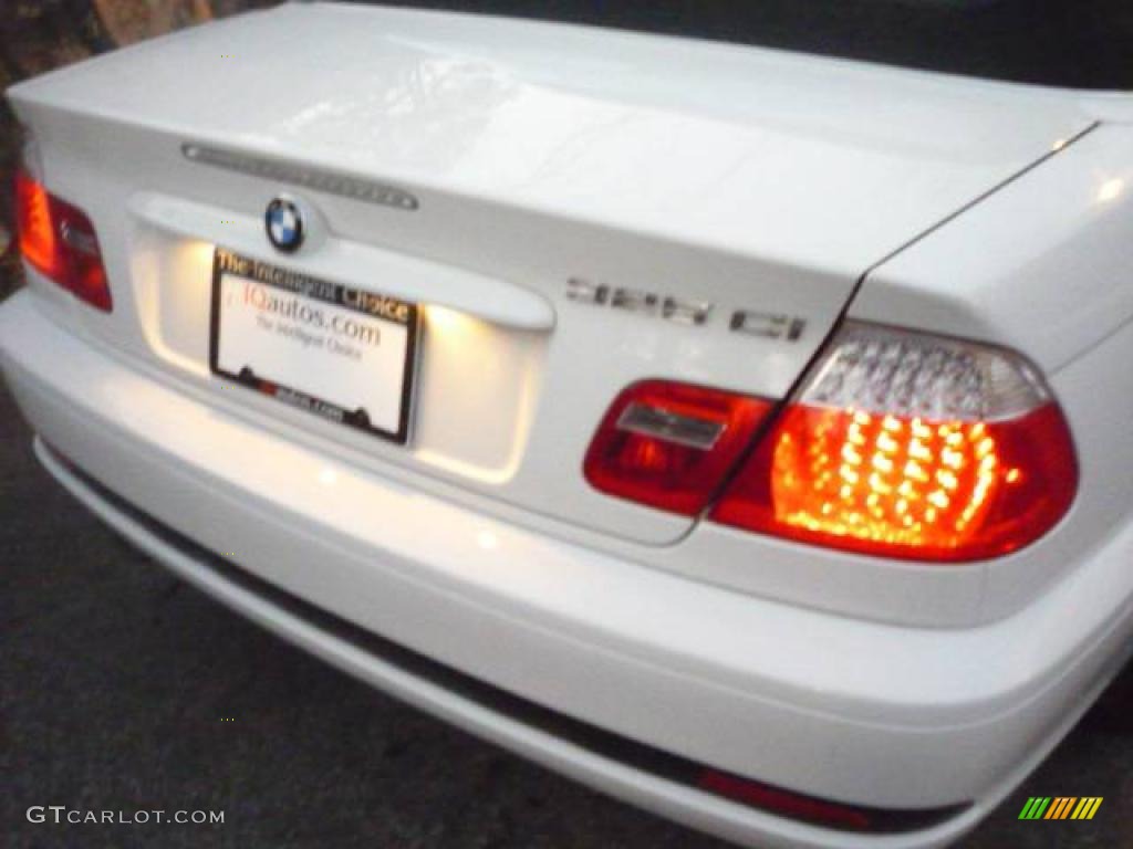 2005 3 Series 325i Convertible - Alpine White / Sand photo #13