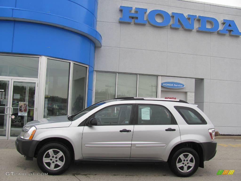 2005 Equinox LS AWD - Galaxy Silver Metallic / Light Gray photo #3