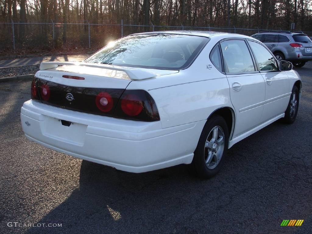 2005 Impala LS - White / Medium Gray photo #4