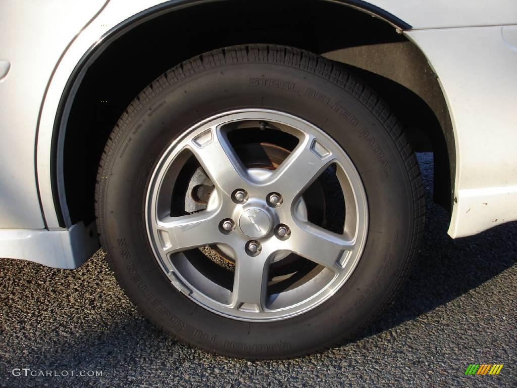 2005 Impala LS - White / Medium Gray photo #6
