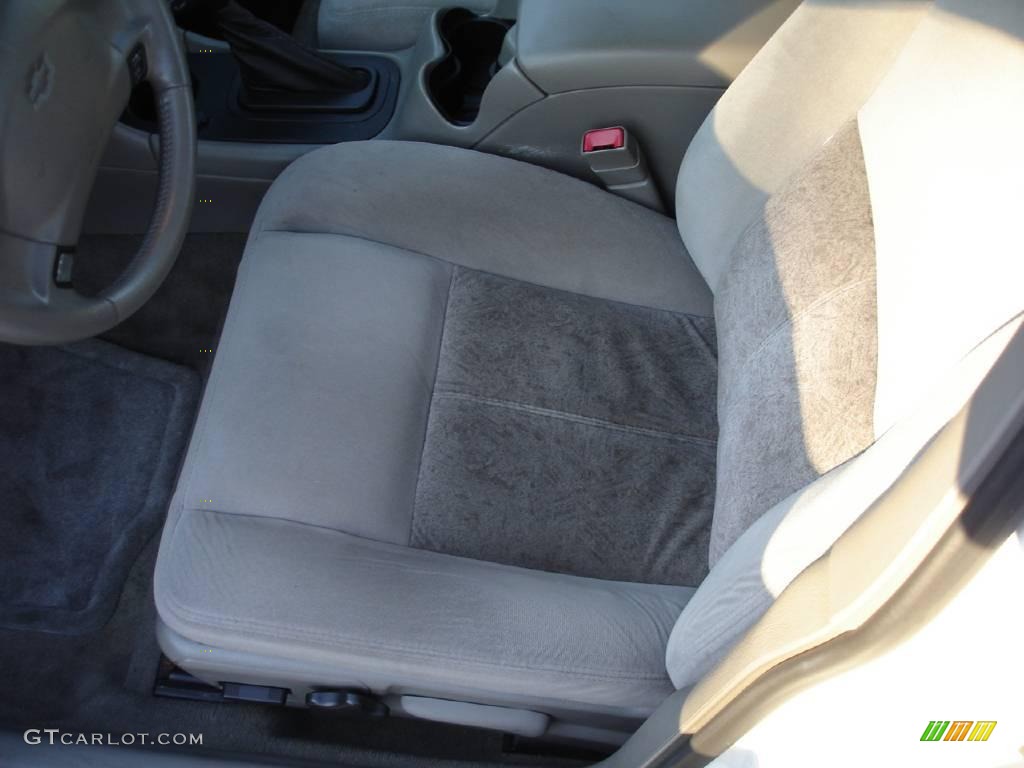 2005 Impala LS - White / Medium Gray photo #8