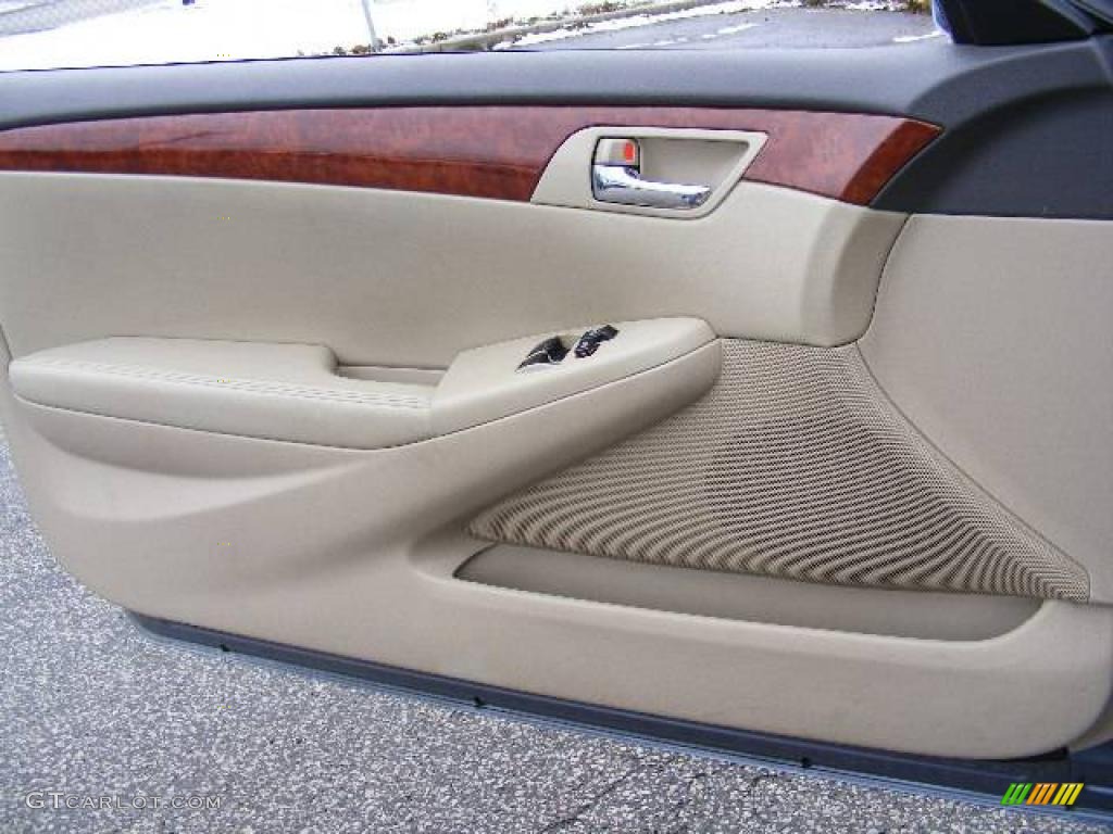 2006 Solara SLE V6 Convertible - Cosmic Blue Metallic / Ivory photo #25