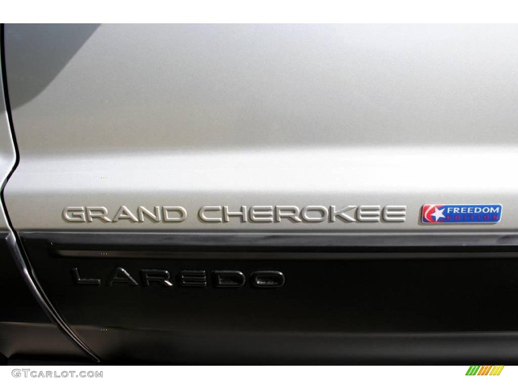 2004 Jeep Grand Cherokee Freedom Edition 4x4 Marks and Logos Photo #22665045