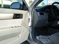Titanium Silver Metallic - Forenza Sedan Photo No. 12
