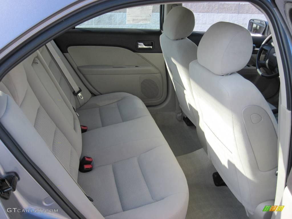 2007 Fusion SE - Tungsten Grey Metallic / Light Stone photo #6