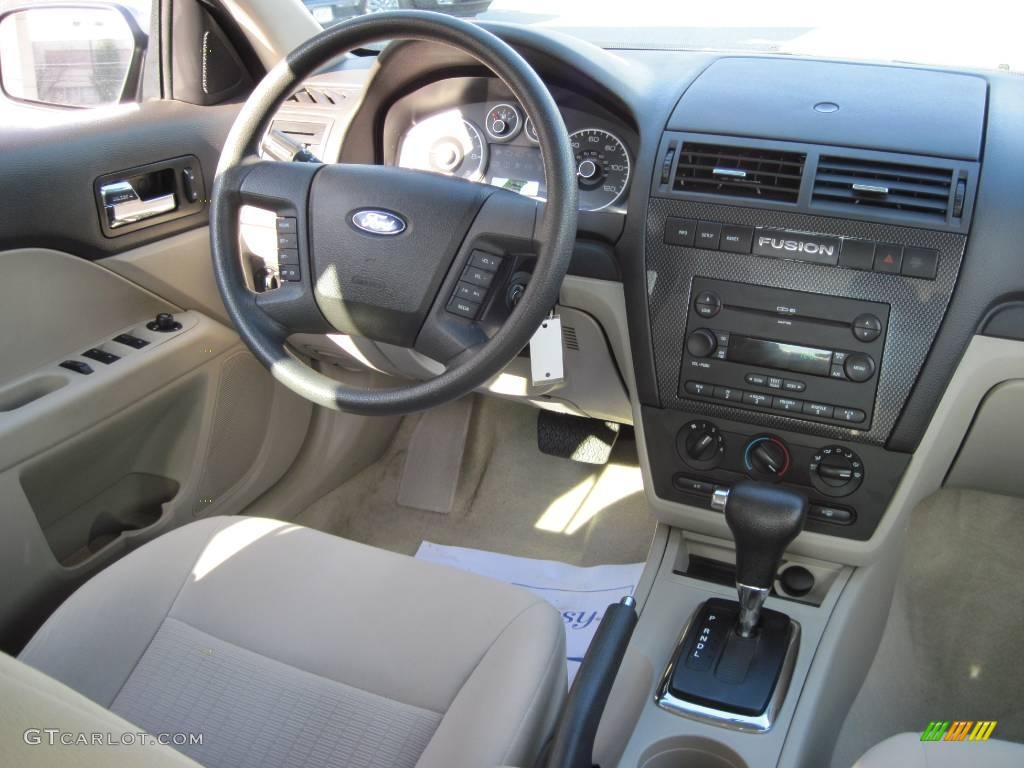 2007 Fusion SE - Tungsten Grey Metallic / Light Stone photo #7