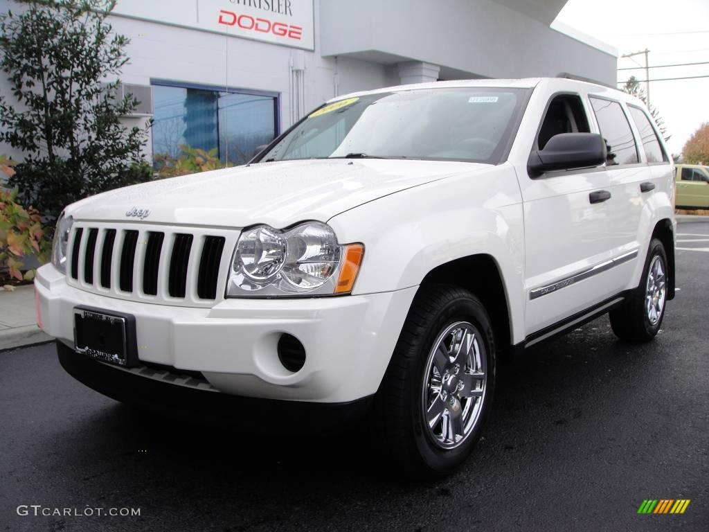 2006 Grand Cherokee Laredo 4x4 - Stone White / Medium Slate Gray photo #3