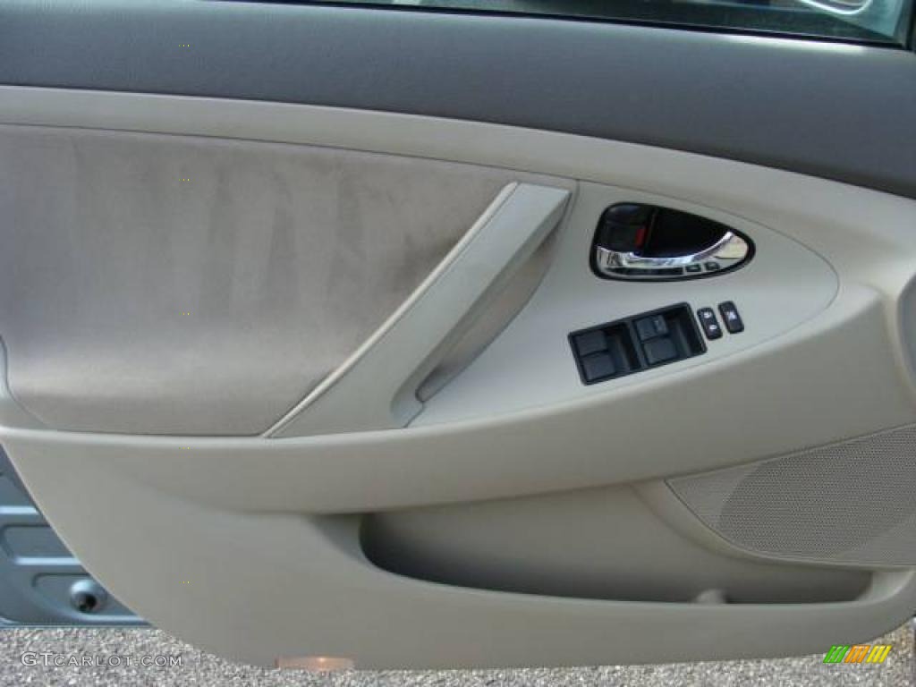 2008 Camry LE - Aloe Green Metallic / Bisque photo #6