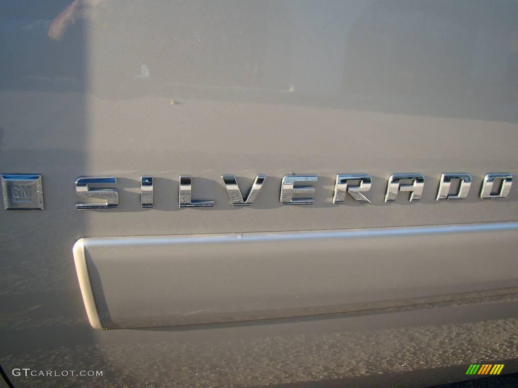 2008 Silverado 1500 LS Crew Cab - Silver Birch Metallic / Dark Titanium photo #29